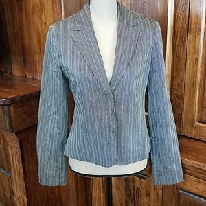 Size 6 Anne Klein blazer